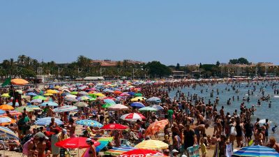 Ce geste anodin sur les plages cet été peut vous couter une amende de 1500 euros