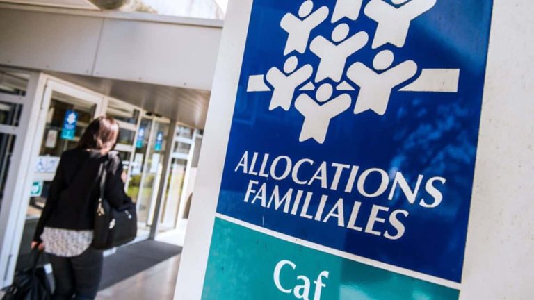 CAF: les allocations et aides sociales totalement supprimées pour ces Français