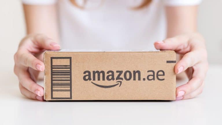 Ce jeune homme a trompé Amazon pendant des mois avec cette astuce et a gagné plus de 300 000 euros
