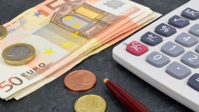 Assurance-vie : combien rapporte 10 000 euros investis sur 10 ans ?