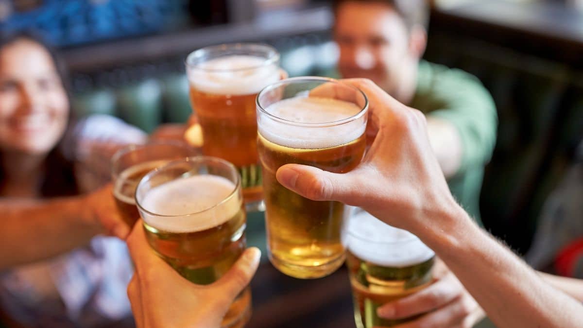 Boire de la bière après cet âge est dangereux pour la santé selon ce médecin
