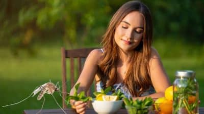 Elle ne se fait plus piquer grâce à ce secret transmis par sa grand-mère et c’est 100 % naturel