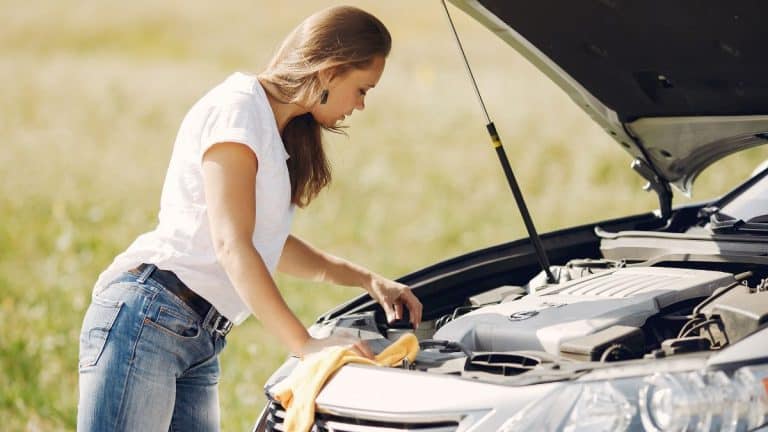 Faire le plein avec le carburant le moins cher peut être dangereux pour votre voiture