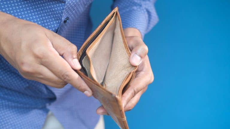 Fermeture définitive de cette grande banque en ligne : quelles démarches pour récupérer son argent ?
