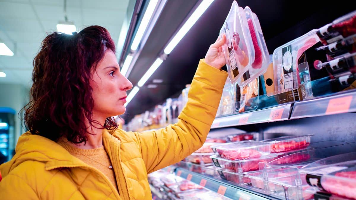 Les méthodes vraiment efficaces pour payer la viande moins cher au supermarché