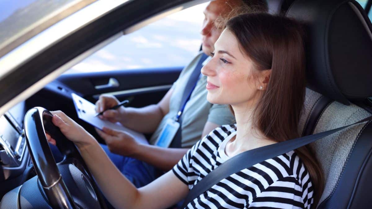Permis de conduire : cette aide méconnue permet à des milliers de jeunes de le passer presque gratuitement