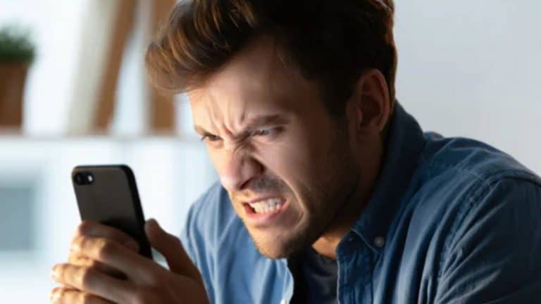 Client SFR inquiet ? Forfait, prix, fibre: ce que changerait la vente de l’opérateur