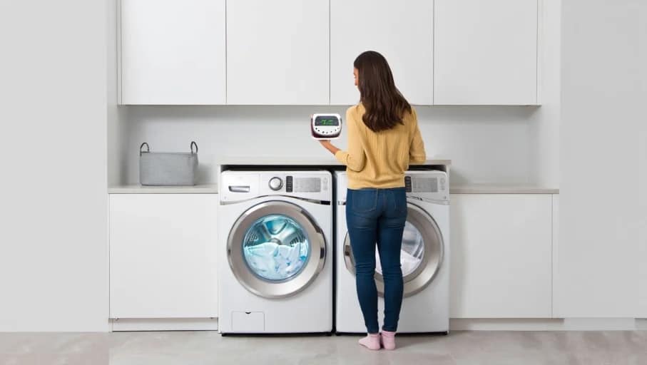 En été, l’heure idéale pour faire tourner sa lessive: garder votre logement frais et réduire la facture d’énergie