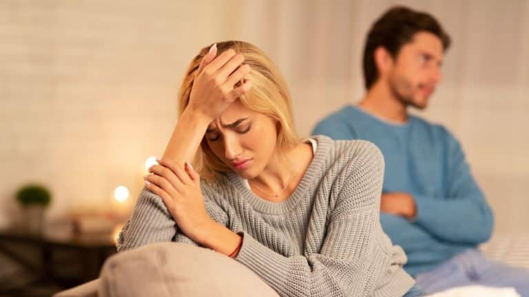 "J’ai survécu à une rupture longue distance : les 5 habitudes qui m’ont sauvé"