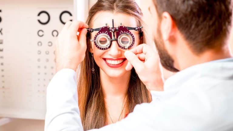 Aides pour lunettes et soins dentaires : parcours et prises en charge