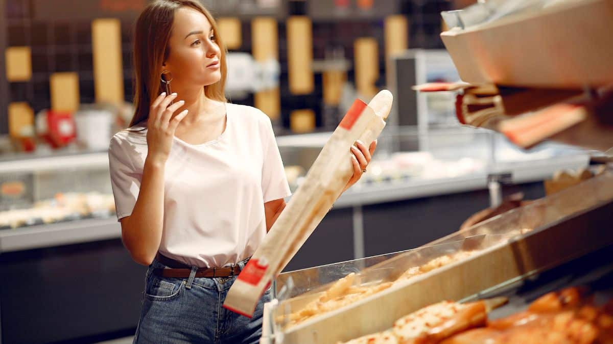 Fini les baguettes de pain à 2 €, chez Lidl, elle est de retour à 29 centimes