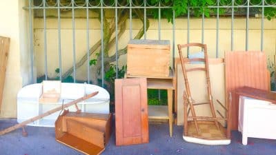 « J’ai récupéré un meuble dans la rue, j’ai fini infesté » : l’erreur à éviter absolument contre les punaises de lit