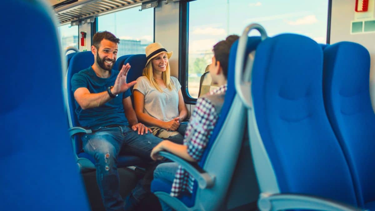Tarifs sociaux SNCF : carte famille nombreuse, réductions solidaires
