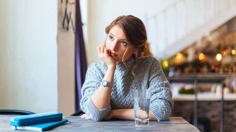 Vous attendez un colis, ces 4 signes pour démasquer l’arnaque SMS du faux livreur