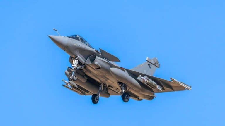 Rafale de Dassault s’impose en Europe: un 5e pays l’adopte