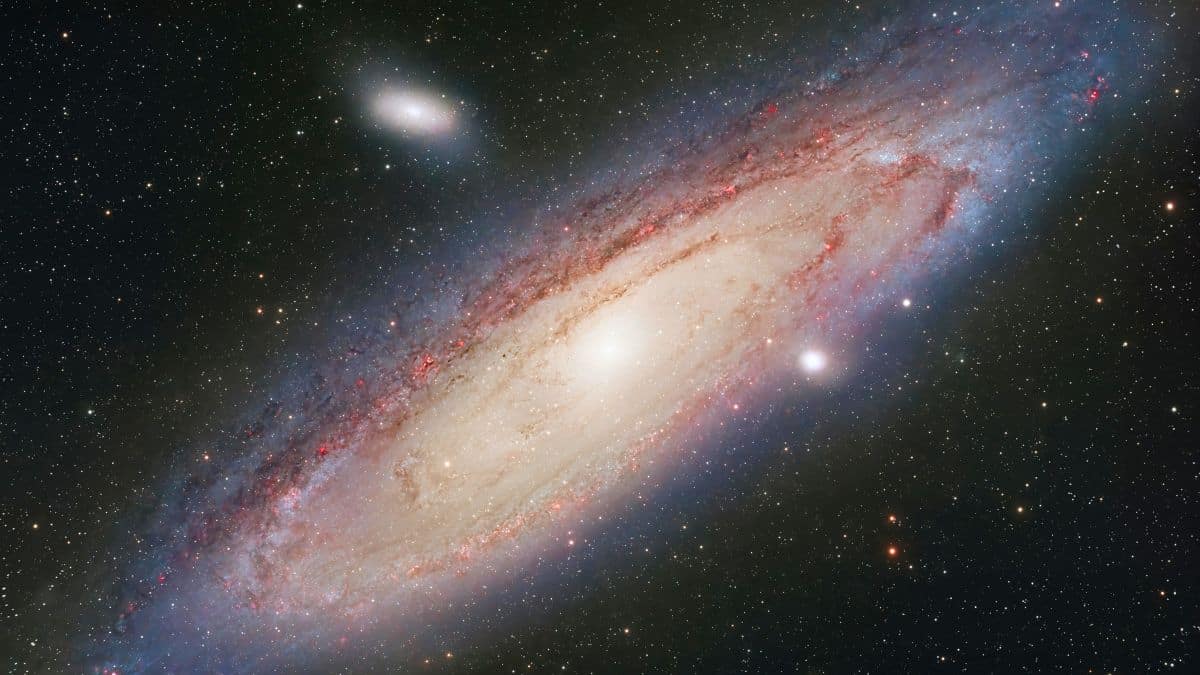 Voyager 1 explore l’espace interstellaire à 24 milliards de km du Soleil